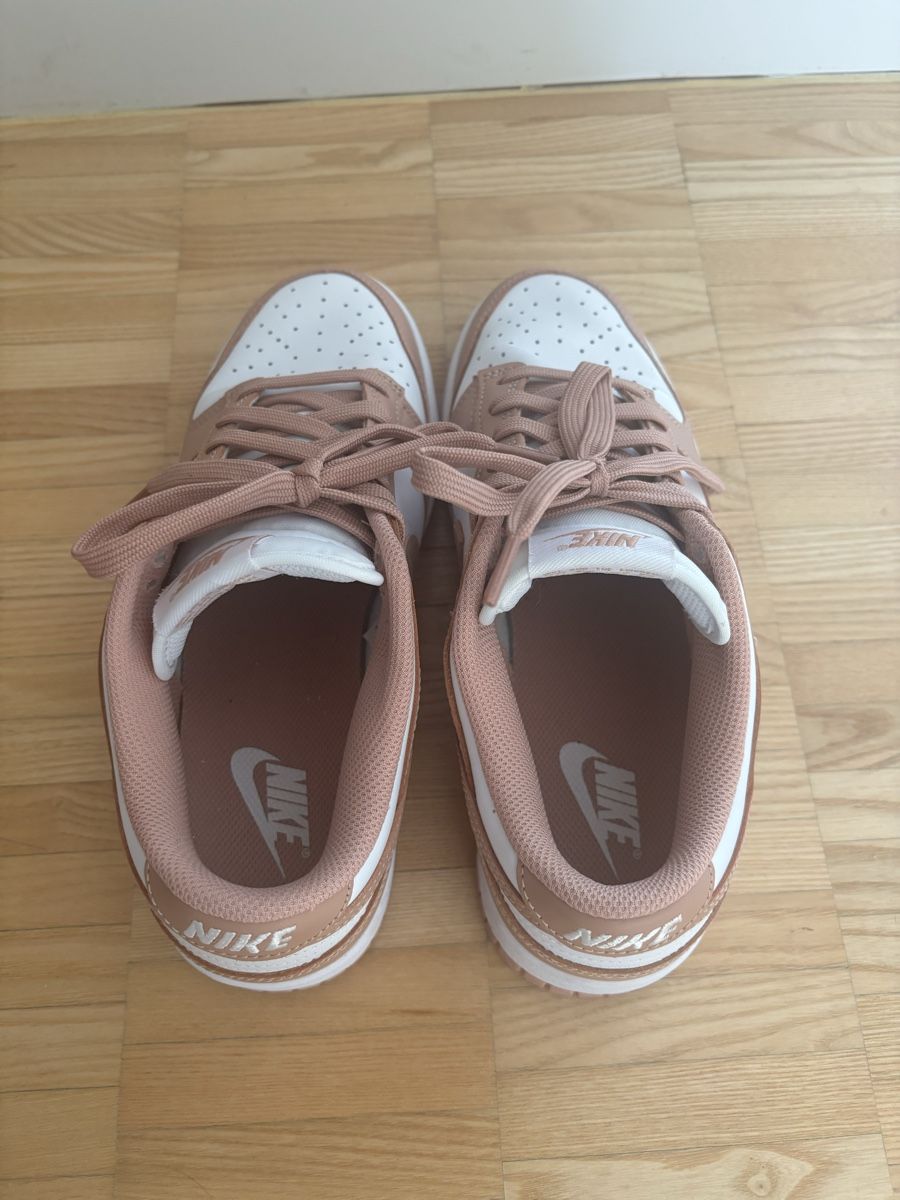 Nike Scarpe da donna: NIKE Dunke Low - zart rosa – Usato da Jona venduto da mar_b5y2 3