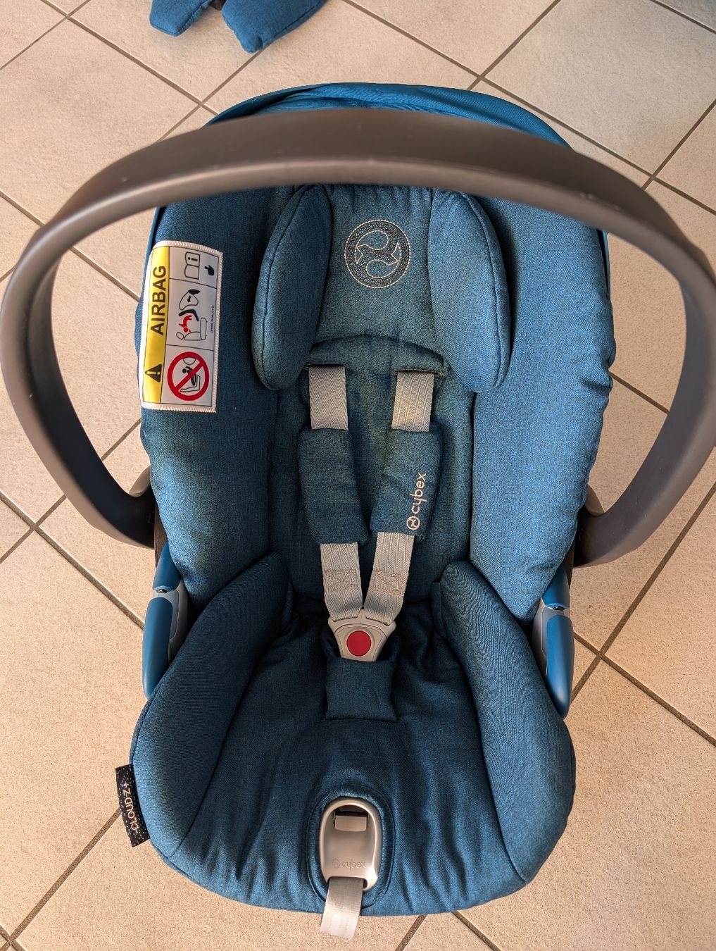 Cybex Auto-Kindersitze: Cybex Cloud Z i-Size Plus, inkl. Base Z – Gebraucht aus Luzern von haa_2ynz