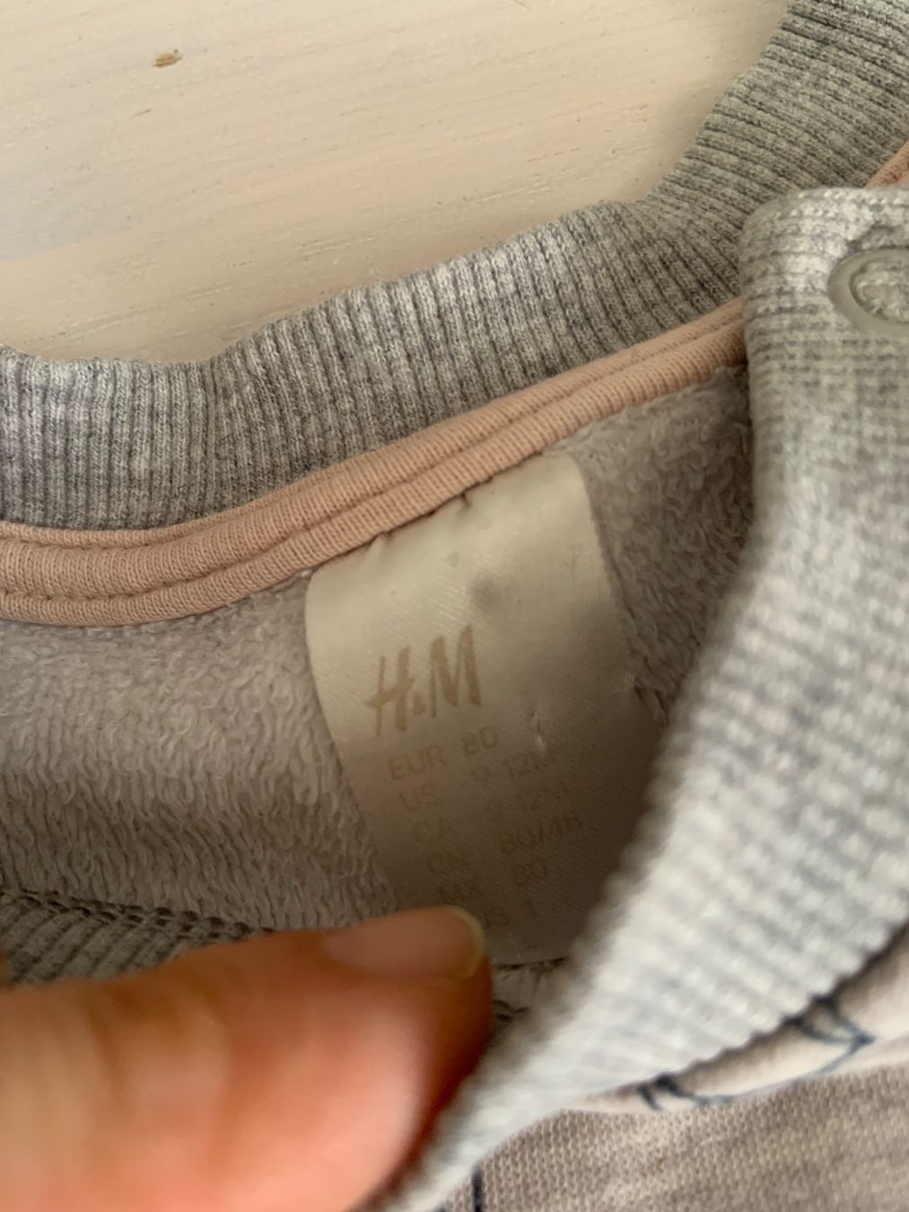 H&M Pullover & Sweatshirts: Winterpulli Mädchen 80 – Gebraucht aus Birmensdorf ZH von maca8485 1