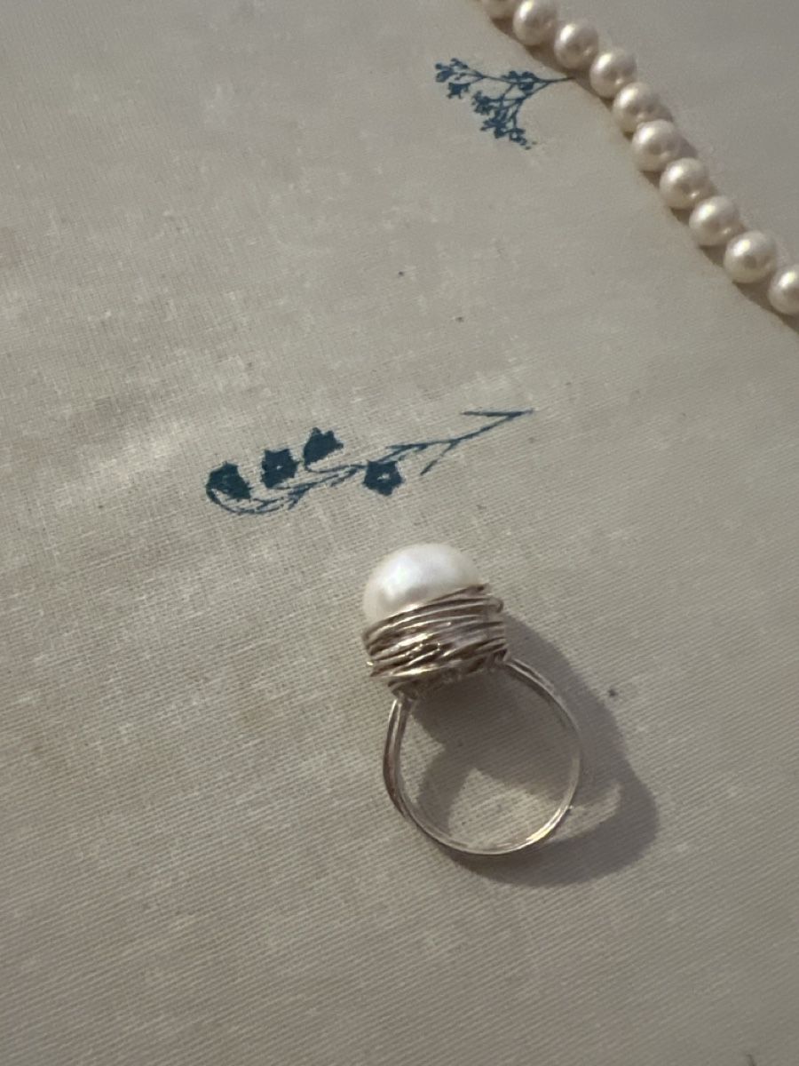 Perlen (unechte): Perlenring mit grosser Perle – Gebraucht aus Olten von AtelierSecondhand23 2