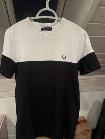 Fred Perry T-Shirt Gr. S