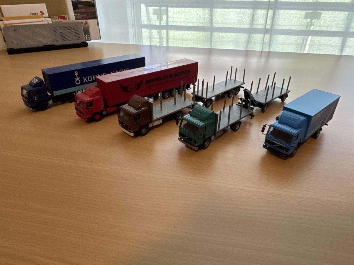Volvo Modellini d'auto: Volvo FL Modelle 1/87 – Usato da Schenkon venduto da Andeli02