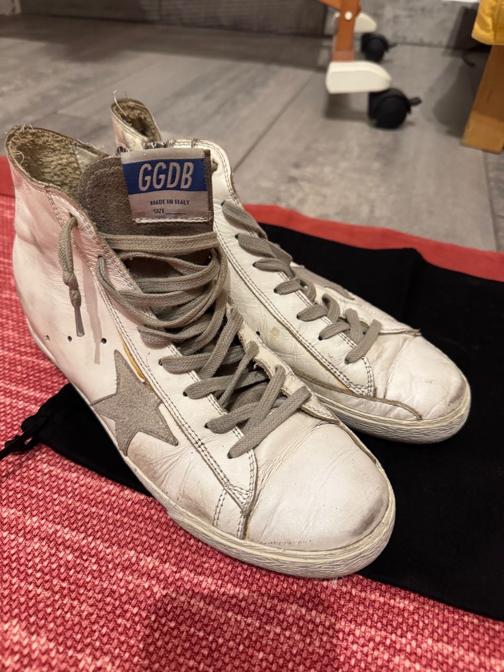 Golden Goose Scarpe da donna: Golden Goose – Usato da Taverne venduto da Sacha1971