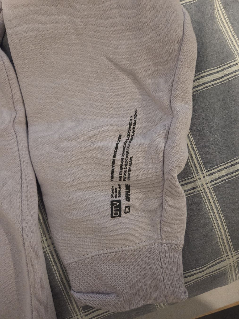 Maglioni & Felpe: OfflineTV Hoodie pastellviolett Grösse S – Usato da Bonstetten venduto da atiale 3
