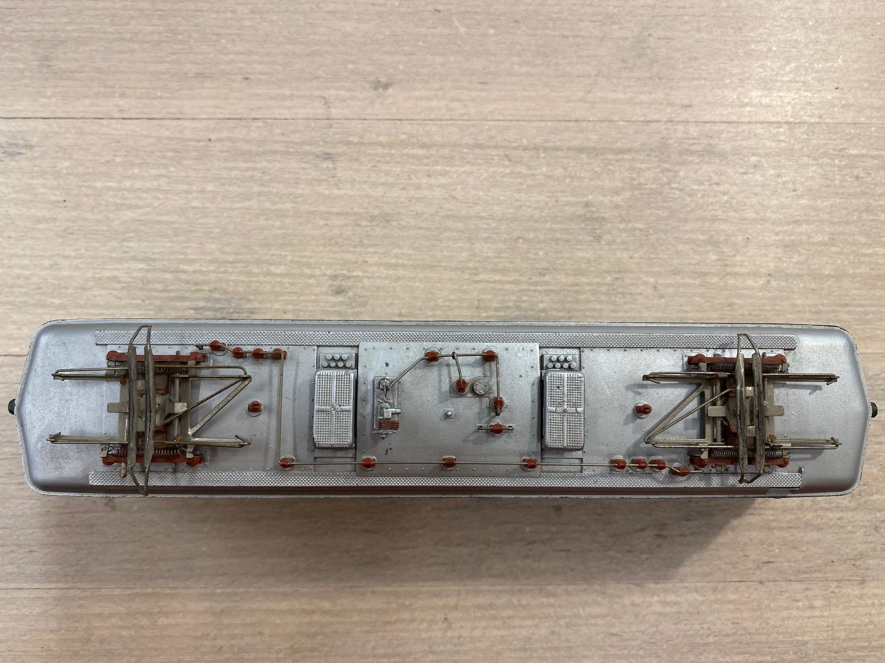 Märklin Modellini di ferrovie: Märklin 3050 SBB Ae6/6 Bern – Usato da Lupsingen venduto da New-Haven 6