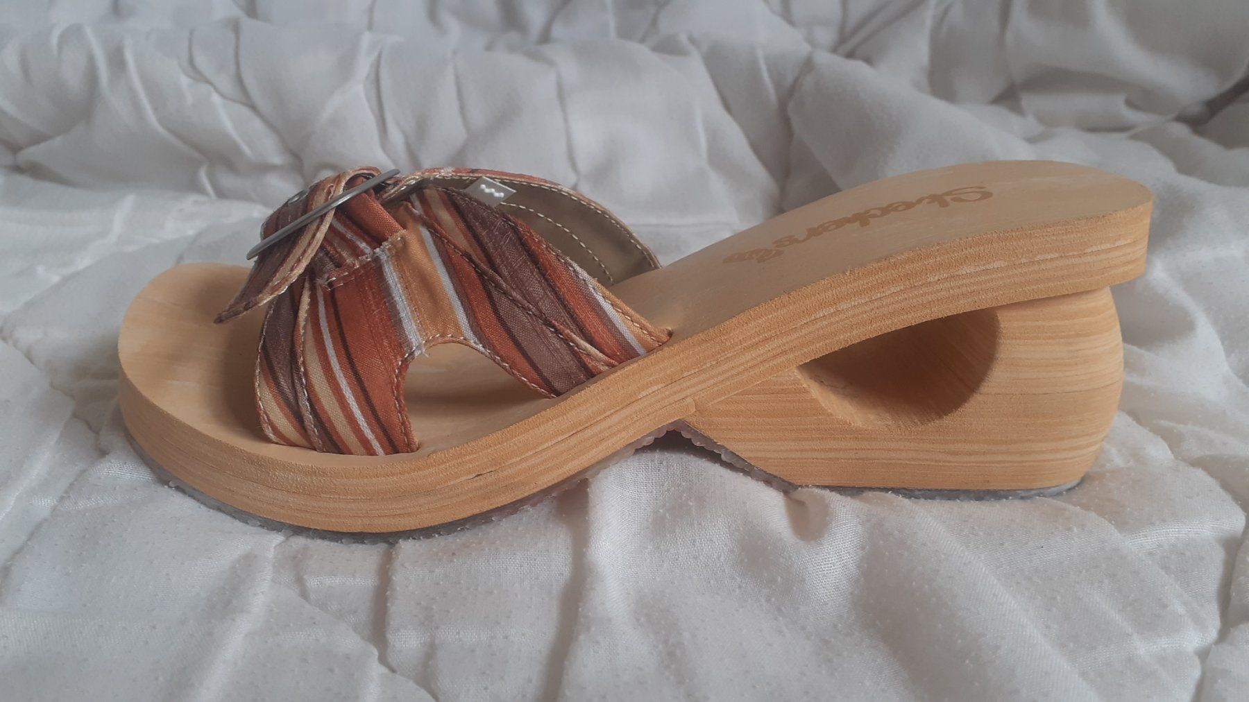 Skechers Damenschuhe: Platform sandal/mules 2000s skechers 37 – Gebraucht aus Fregiécourt von Triton_bleu 3
