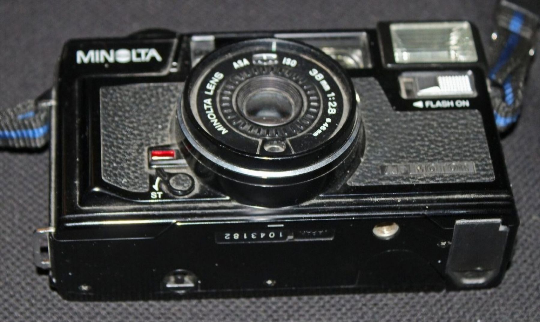 Minolta Fotocamera: Minolta Hi-Matic AF2-M / Analogkamera – Usato da Aarau venduto da Missij 3