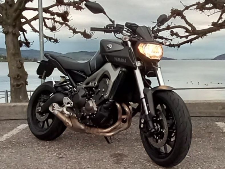 Yamaha Altro: Yamaha MT09 2015 – Usato da Schwyz venduto da Pink270 1