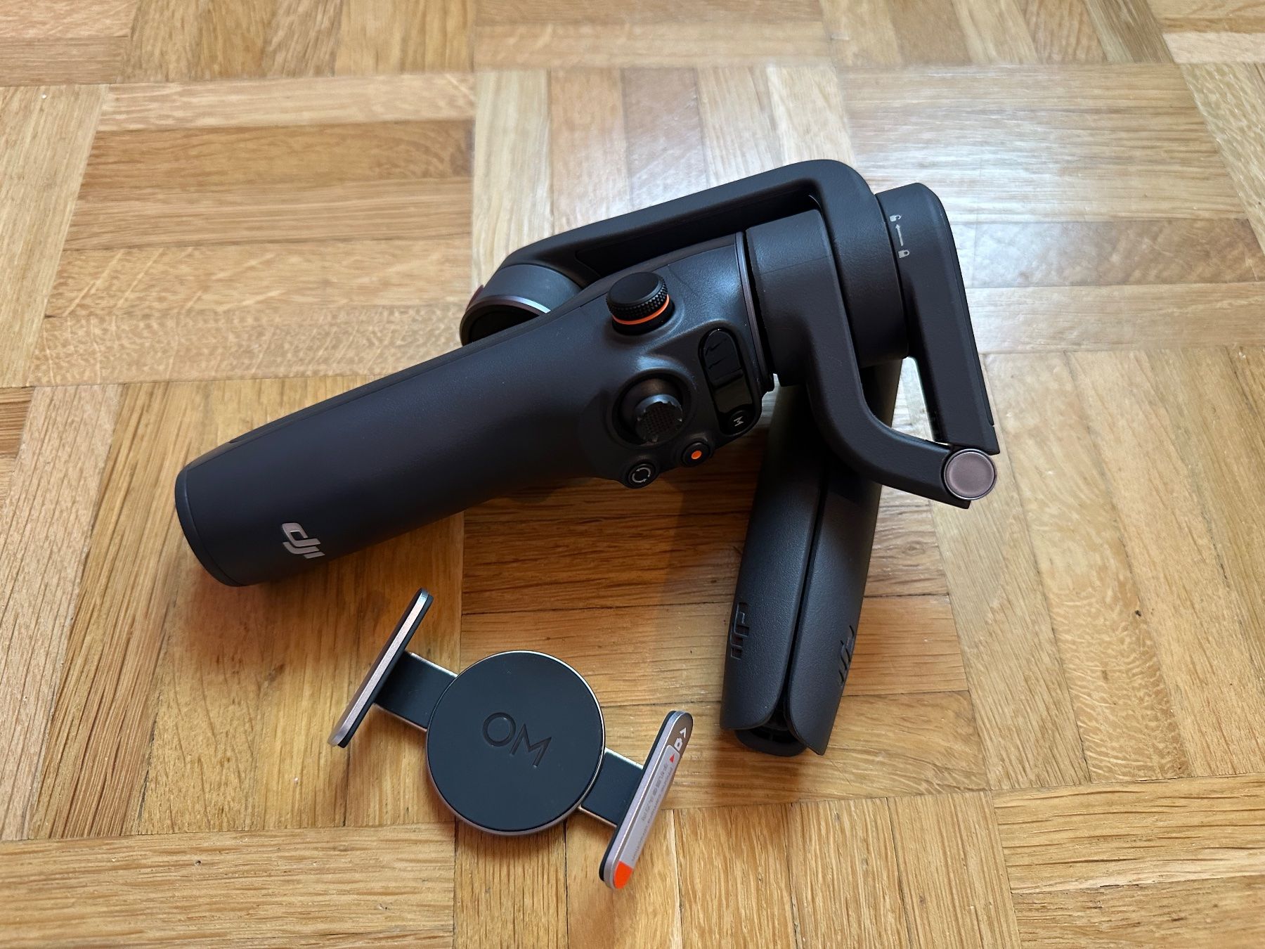 DJI Halterungen: DJI Osmo Mobile 6 (wie neu) – Neu (gemäss Beschreibung) aus Pfäffikon ZH von 0iB4F 1