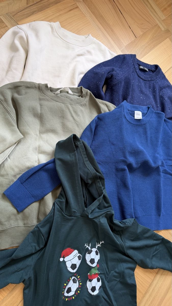 Zara Kleiderpakete & -sets: Pullover Set – Gebraucht aus Speicher von kolomak 2
