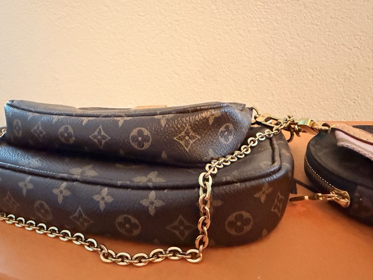 Louis Vuitton Sacs femmes: FULL SET Louis Vuitton Multi Pochette Accessoires – D'occasion à Binz par blue.b1 2