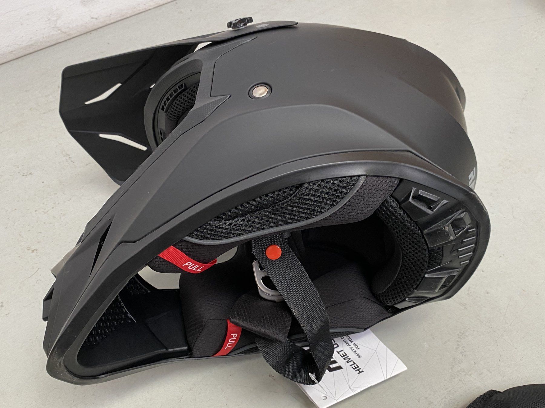 Caschi & visiere: Motorradhelm Raven – Usato da Alpnach-Dorf venduto da Hess-Automobile 1