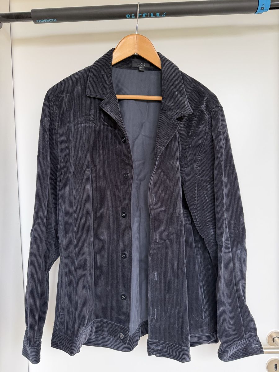 Cos Giacche: Overshirt Manchester/Cord – Usato da Zürich venduto da Sam_sepi03
