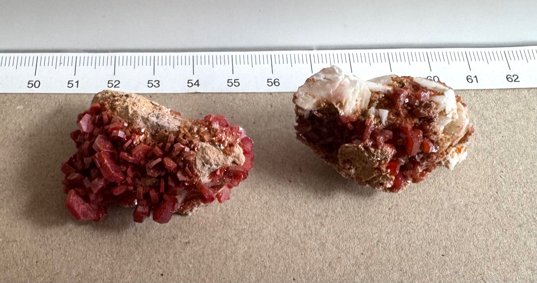 Minerali & Pietre curative: Vanadanit aus Marokko schöne Bruchstücke – Nuovo e nell'imballaggio originale da Leuggern venduto da gemshow 3