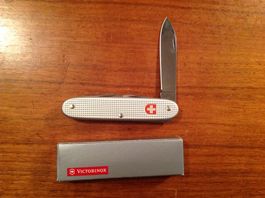 OVP - Schweizer Militär Messer Victorinox 02 - Sackmesser