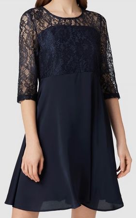elegantes Kleid mit Spitzen, 42