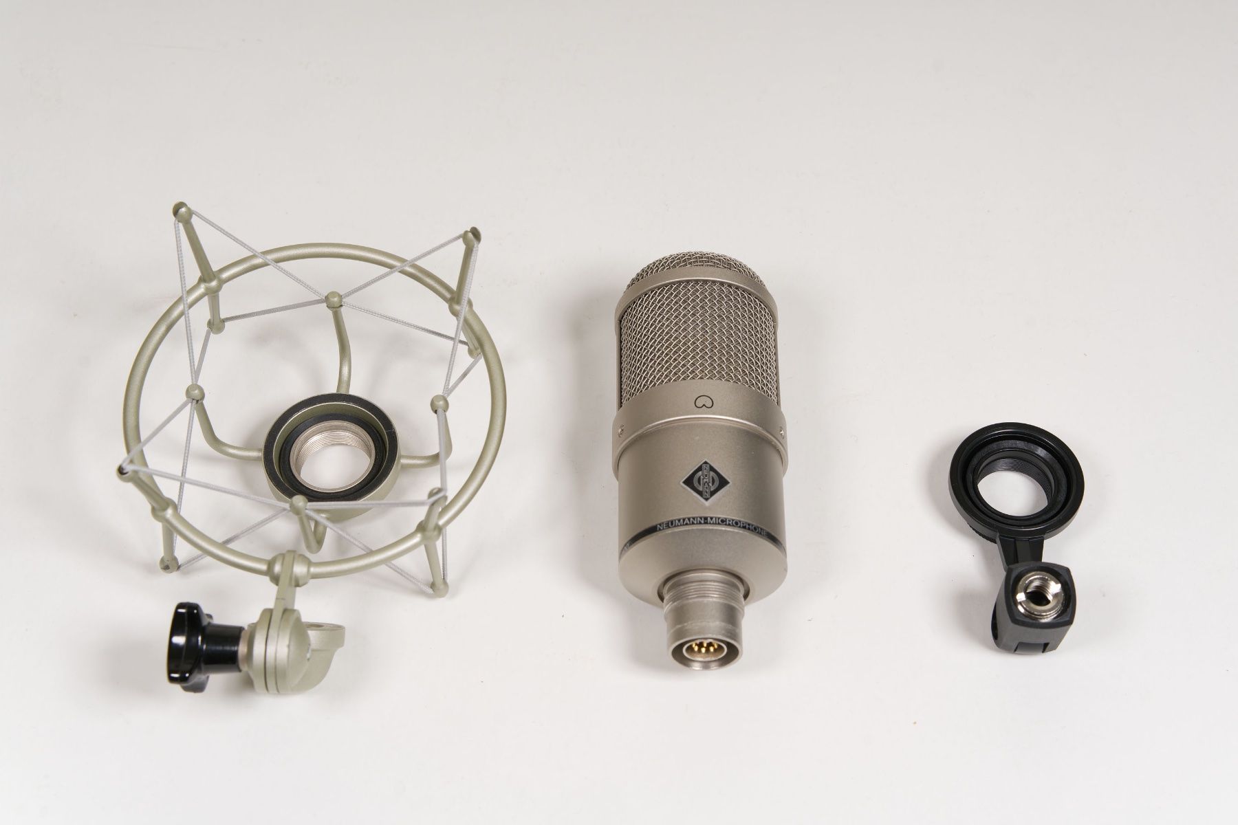 Neumann Microfoni: Neumann M 147 Mikrofon – Usato da Oberwil BL venduto da Klang 3