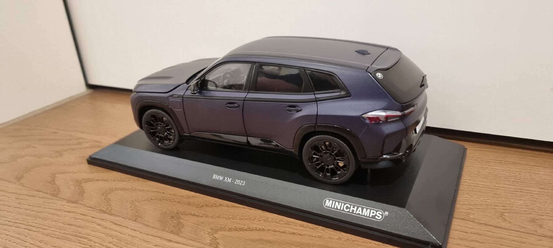 Minichamps Modellini d'auto: BMW XM 1:18 Minichamps – Nuovo (secondo la descrizione) da Ballwil venduto da Veyron94 2