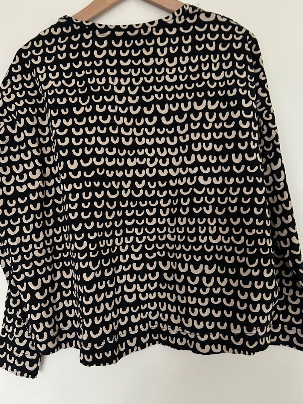 Top: Finnischer Designer Top PAPU – Nuovo (secondo la descrizione) da Feuerthalen venduto da Anna_Swift 2