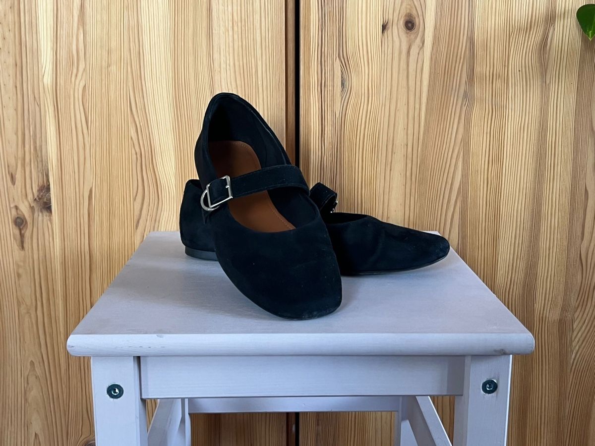 Vagabond Chaussures femmes: Black suede ballet flats – D'occasion à Zürich par afe_q5ck 1