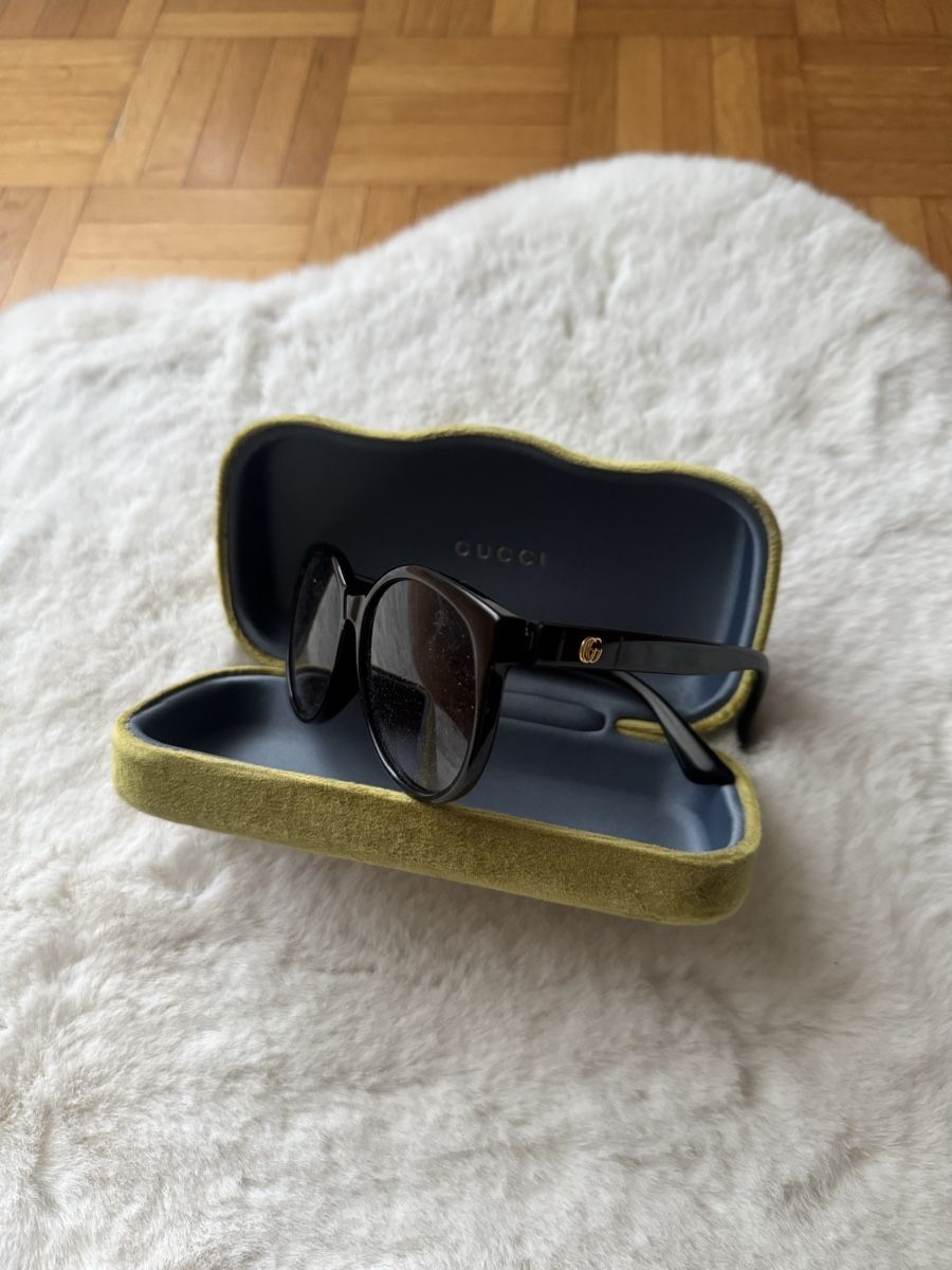 Gucci Occhiali & Lenti: Gucci Sonnenbrille Schwarz – Usato da Hermetschwil-Staff venduto da Joannestrm 1