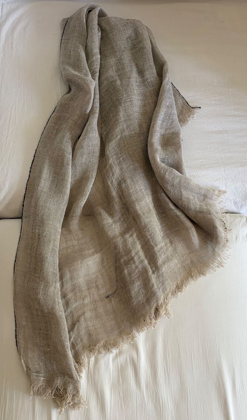 Coperte: Plaid oder Cape aus Naturleinen - NEU – Nuovo (secondo la descrizione) da Uitikon Waldegg venduto da Voile