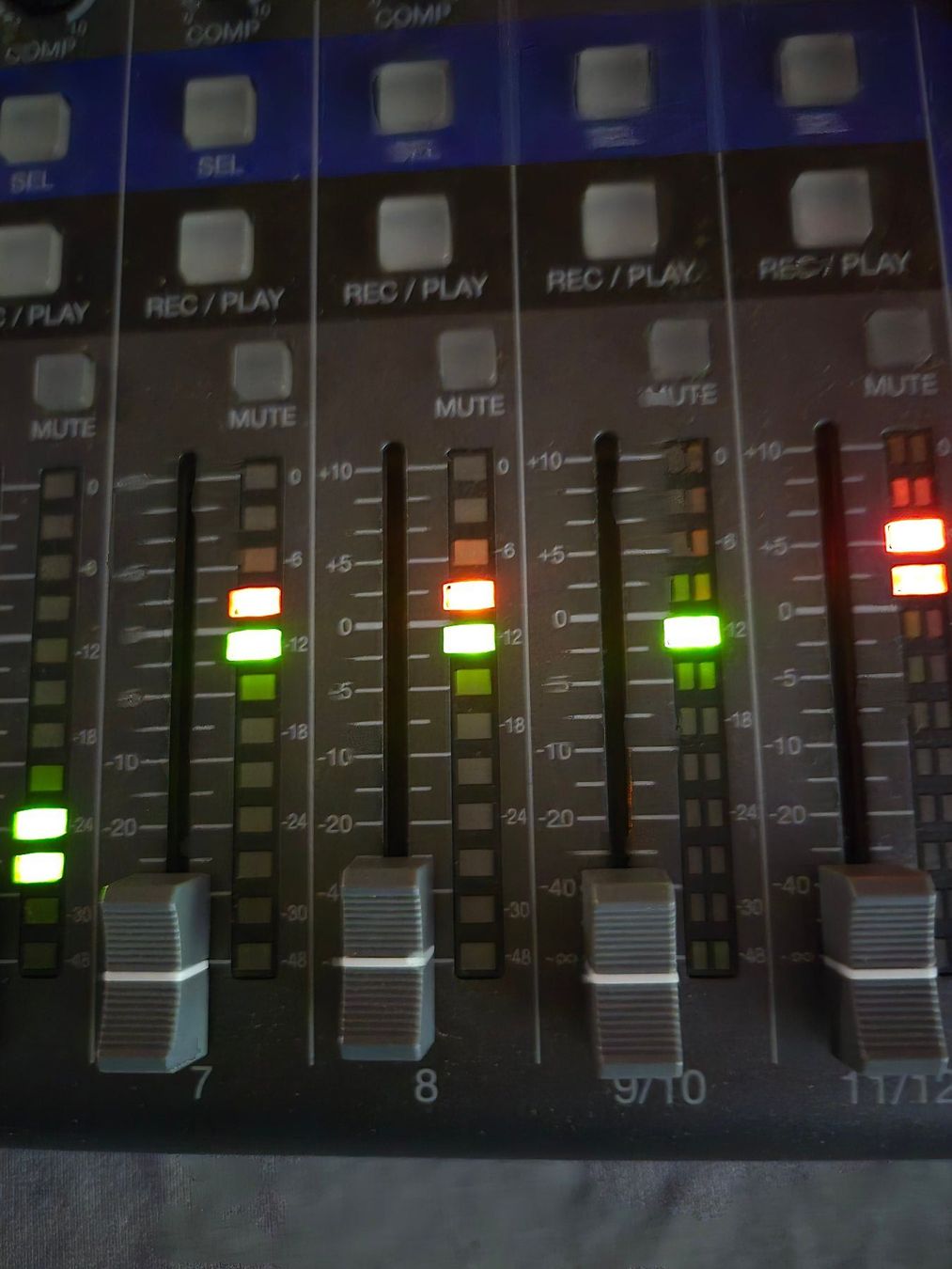 Zoom Platines de mixage: Zoom Livetrak L-12 Recordingmischpult – D'occasion à Aesch BL par RedChief-125 3