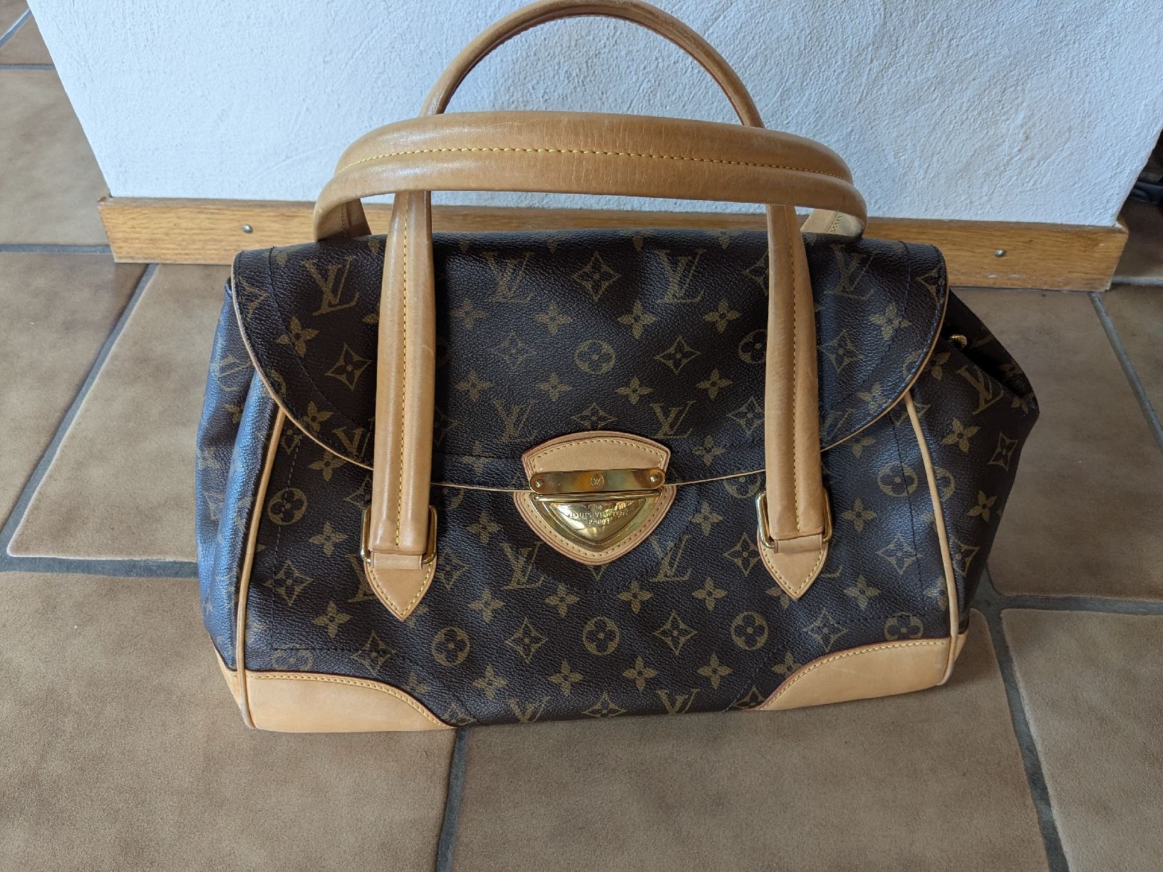 Louis Vuitton Sacs: Louis Vuitton Monogram Beverly  – D'occasion à Bern par Tanja_Borter 1