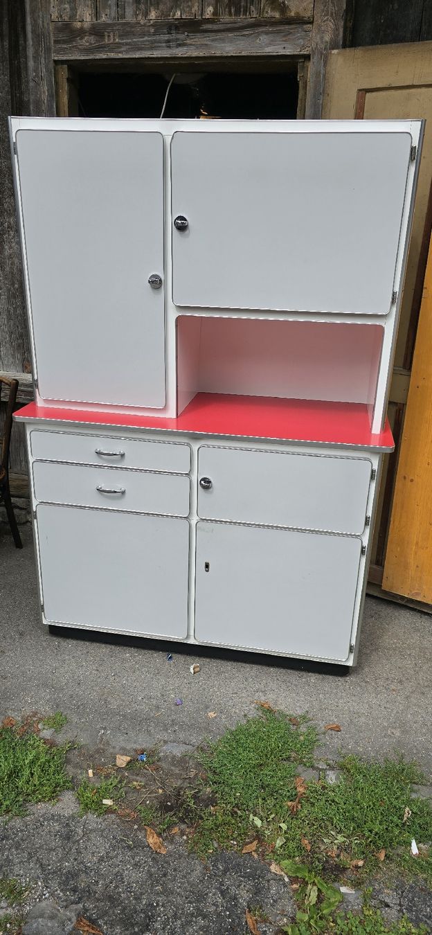Credenze: Küchenbuffet,  Kelko,  Chuchichäschtli,  vintage – Usato da Zürich venduto da Reni8048