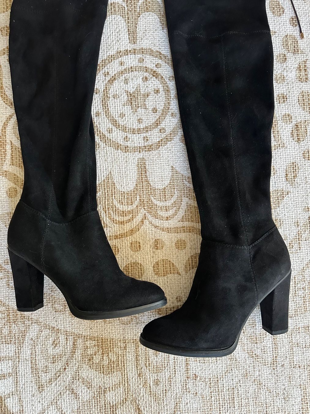 Scarpe da donna: Sexy Overknee-Stiefel Gr. 37 – Usato da Muri AG venduto da Shoshana5 1
