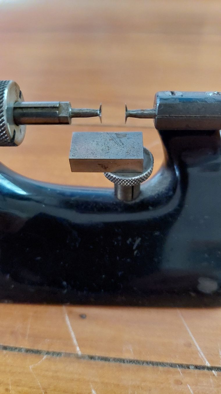 Tutti gli attrezzi: Ancien micromètre d'horloger – Usato da Marsens venduto da jogocade 3