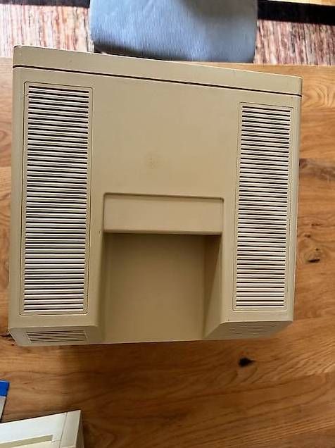 PC: Configuration Macintosh Plus complète – Usato da Neuchâtel venduto da conservator01 1