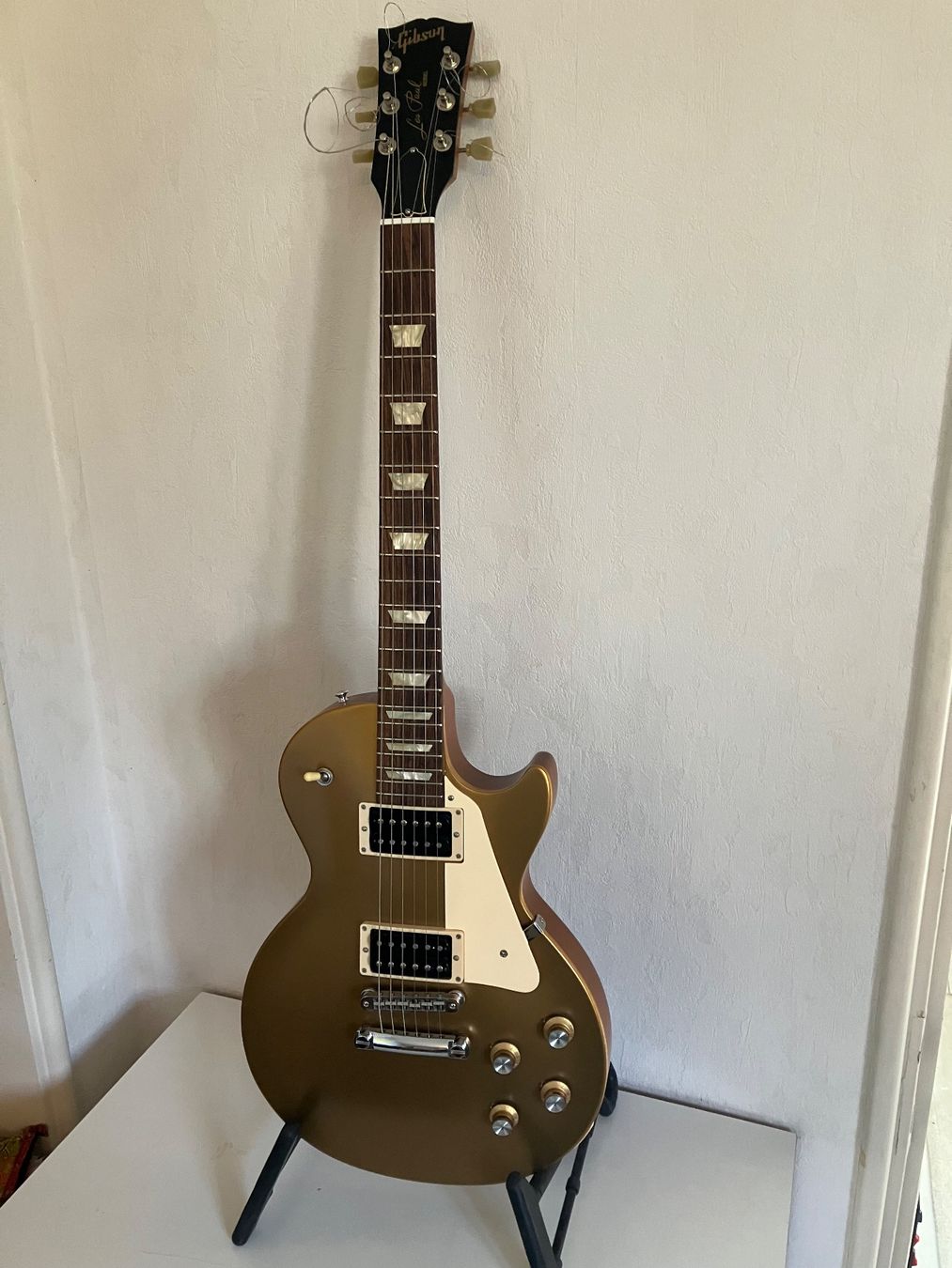 Strumenti musicali: Gibson Les Paul Tribute – Usato da Münchenstein venduto da Colo52 1