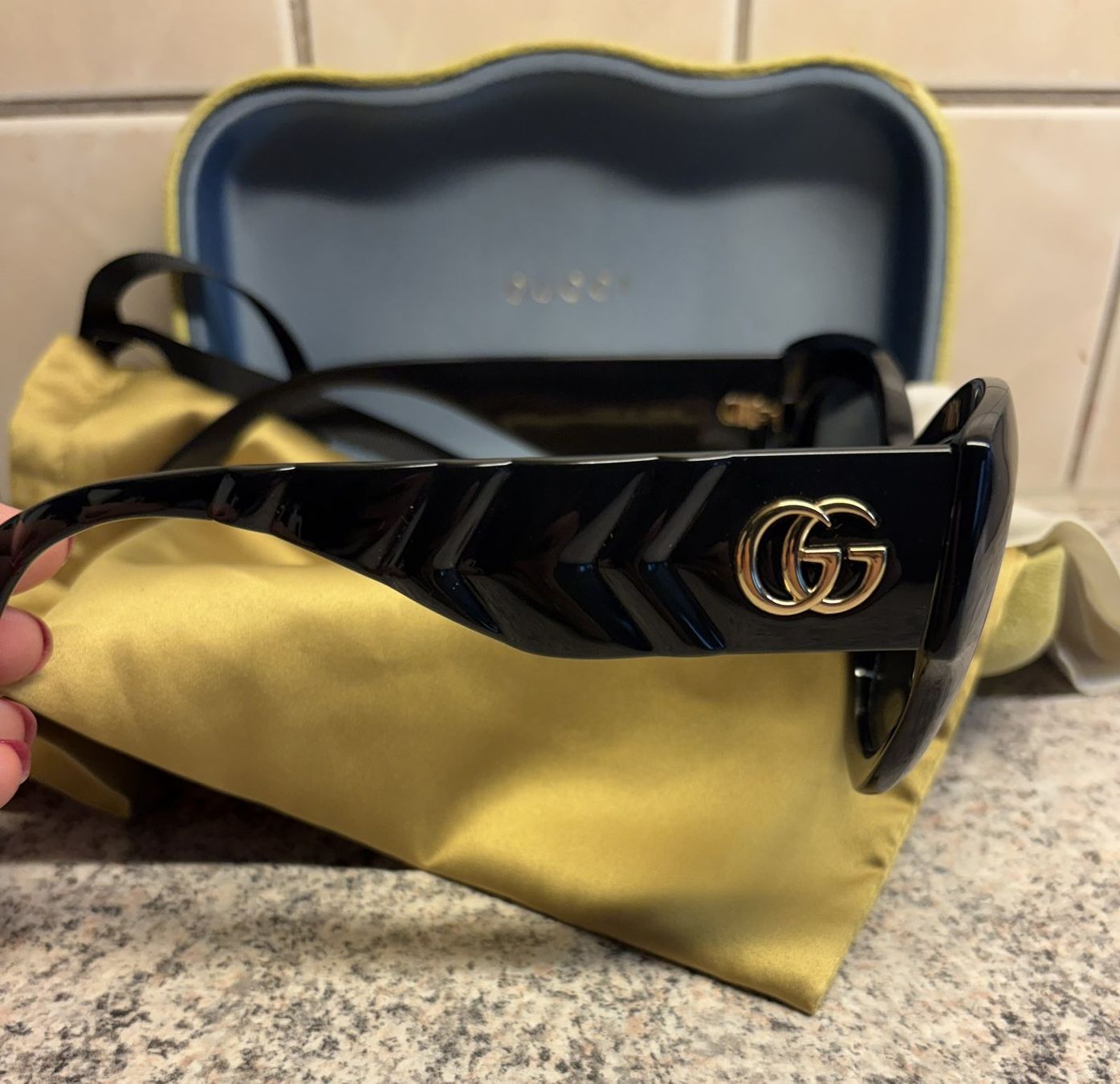 Gucci Occhiali & Lenti: Gucci Sonnen Brille mit Box – Nuovo (secondo la descrizione) da Reinach BL venduto da danielv06 6