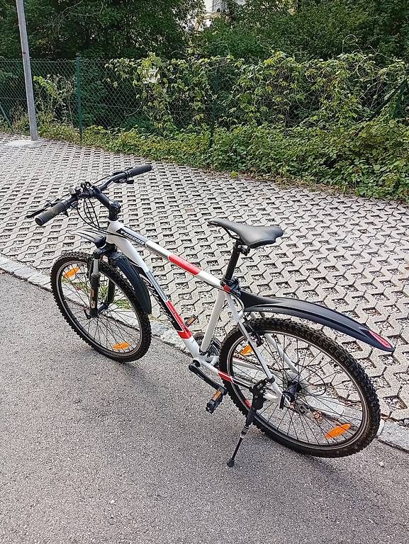 Velos: Mountain Bike California Tucson 26" – Gebraucht aus Gorduno von mor_y5bd 4