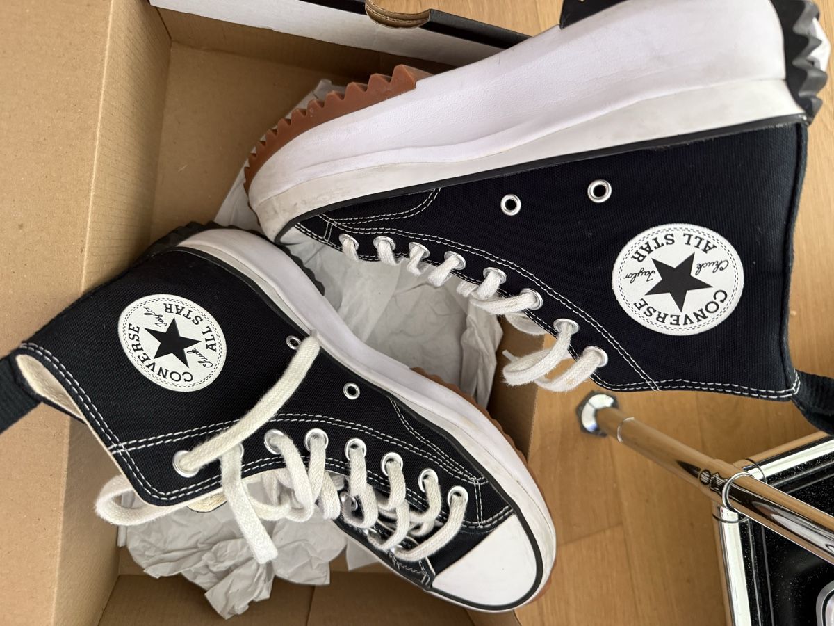 Converse Chaussures femmes: Converse Sneaker Schwarz Grösse 39 Damen – D'occasion à Winterthur par yar_dpp8 3
