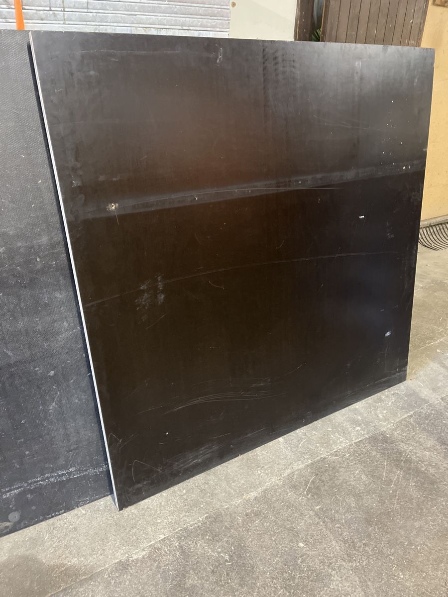 Articoli in legno: Siebdruckplatte – Usato da Rickenbach LU venduto da fla_9ft6 3