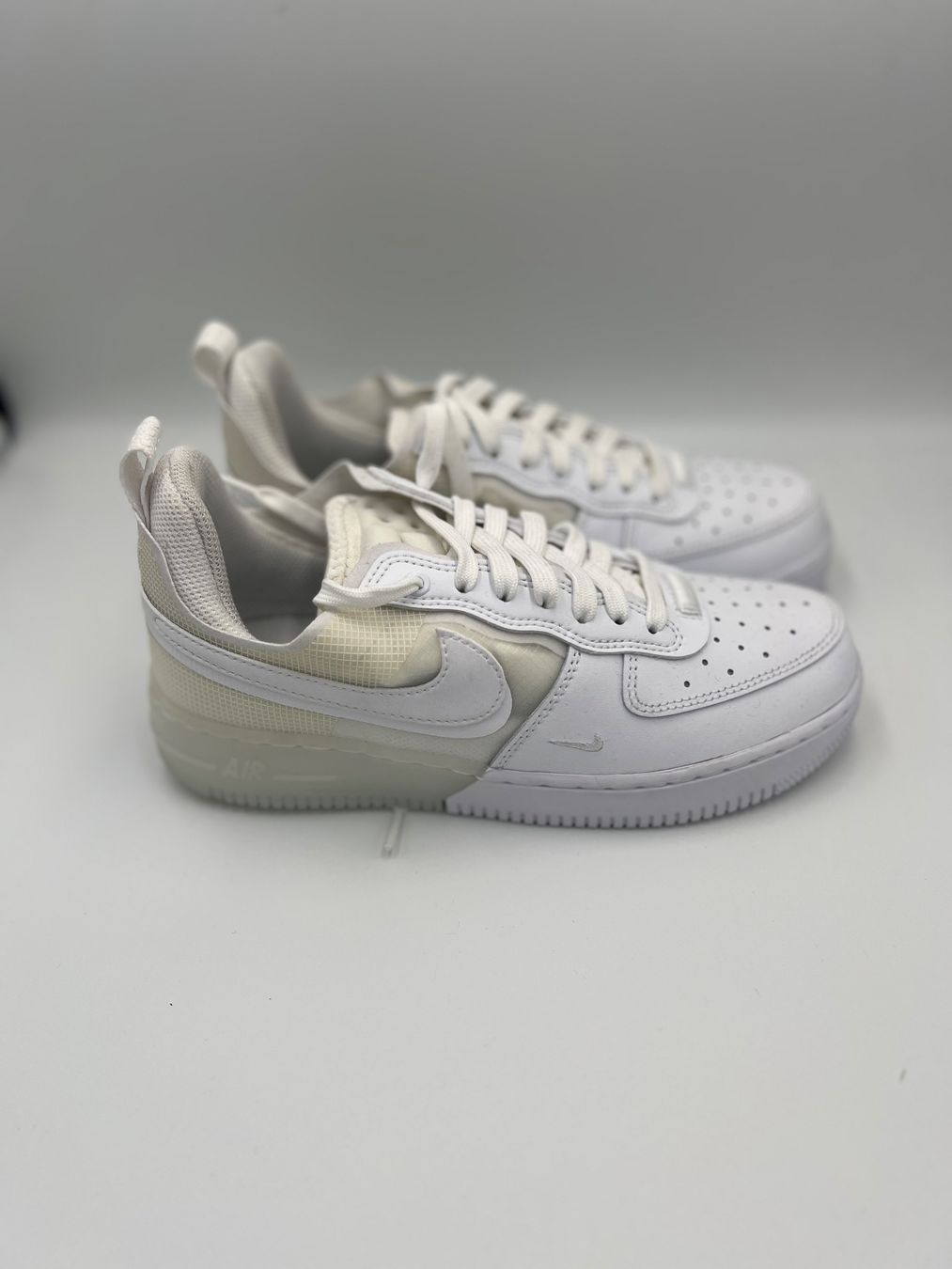 Nike Damenschuhe: Nike Air Sneakers – Neu (gemäss Beschreibung) aus Niederbipp von thu_b56g 1
