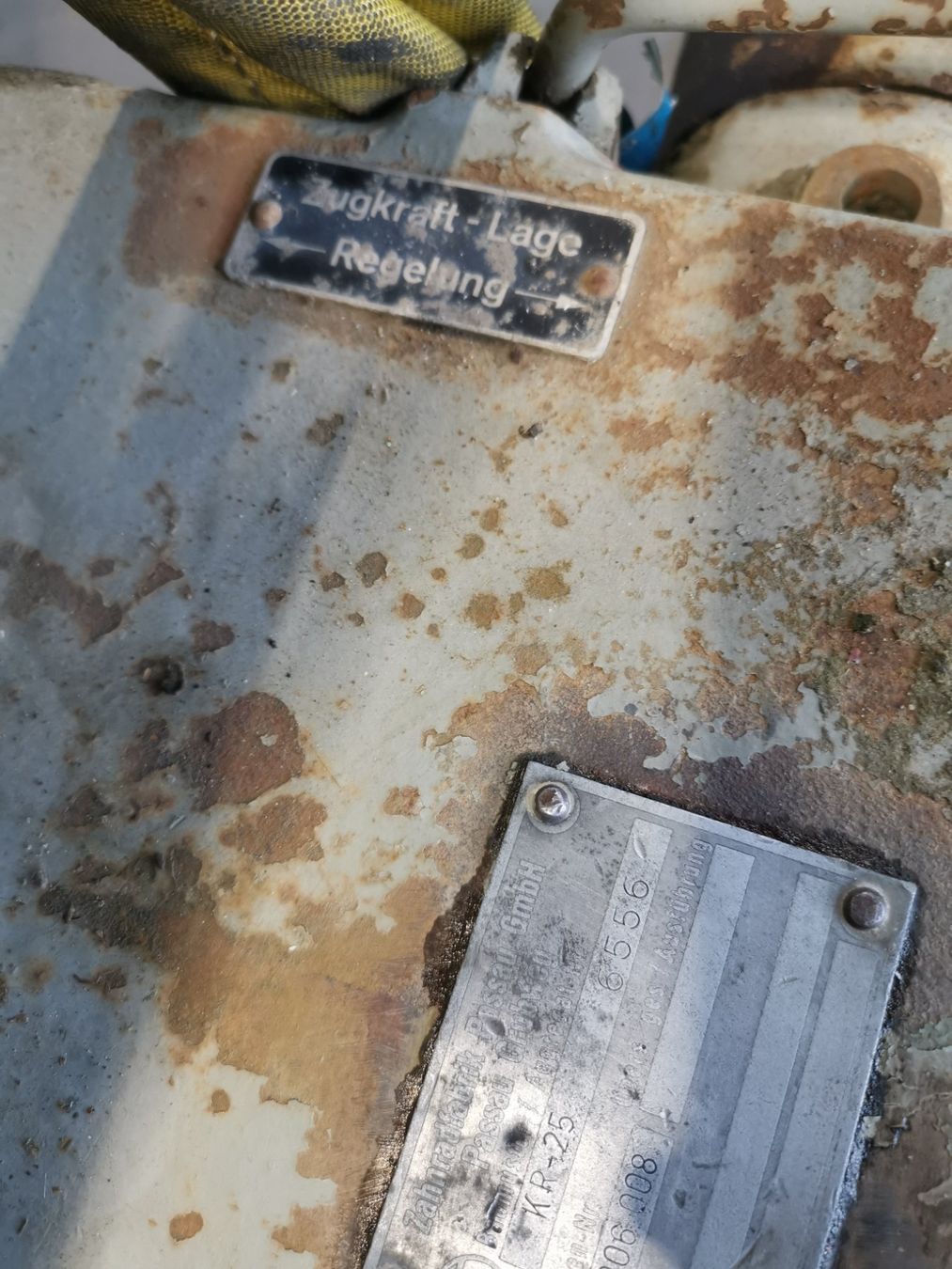 Deutz Accessori per altri veicoli: ZF Hydraulikblock zu Deutz 8006 – Usato da Buttwil venduto da obelix-idefix 6