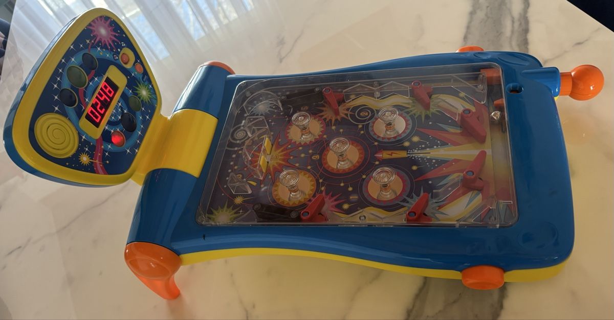 Jouets: Flipper enfant pour les enfants – D'occasion à Delémont par Vendeur_3 2