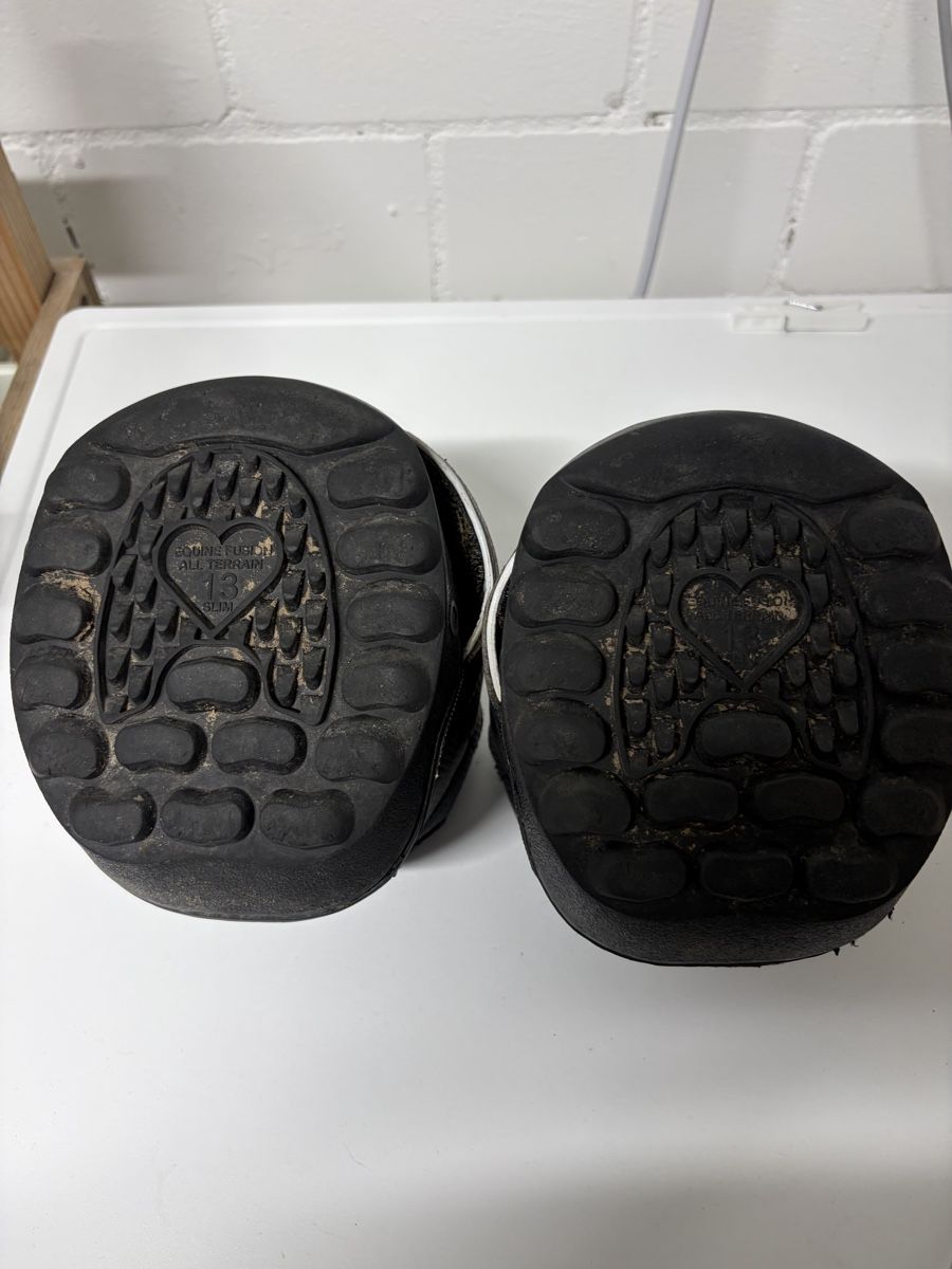 Scarpe per cavalli: Hufschuhe Slim Equine Fusion  – Usato da Turbenthal venduto da Rami.96 1