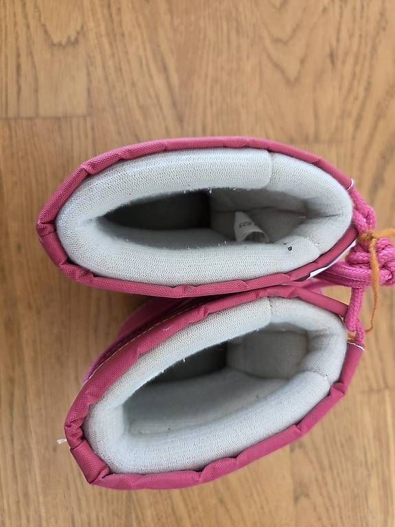 Scarpe per ragazze: Snow boots Moon boots 22-25 – Usato da Jonen venduto da yak_88xt 1