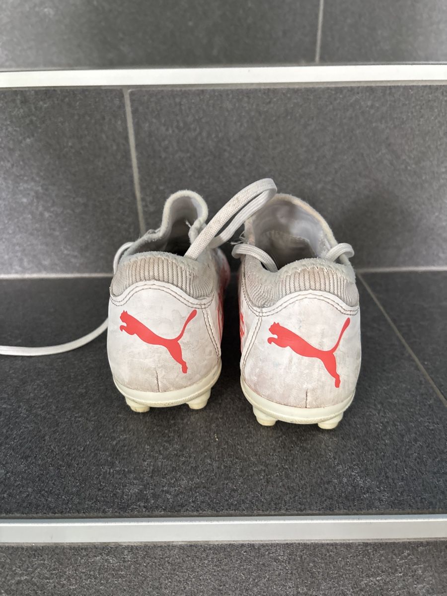 Puma Scarpe per ragazzi: Crampons/Chaussures de foot Puma Future, taille 33 – Usato da noréaz venduto da panda1978 3