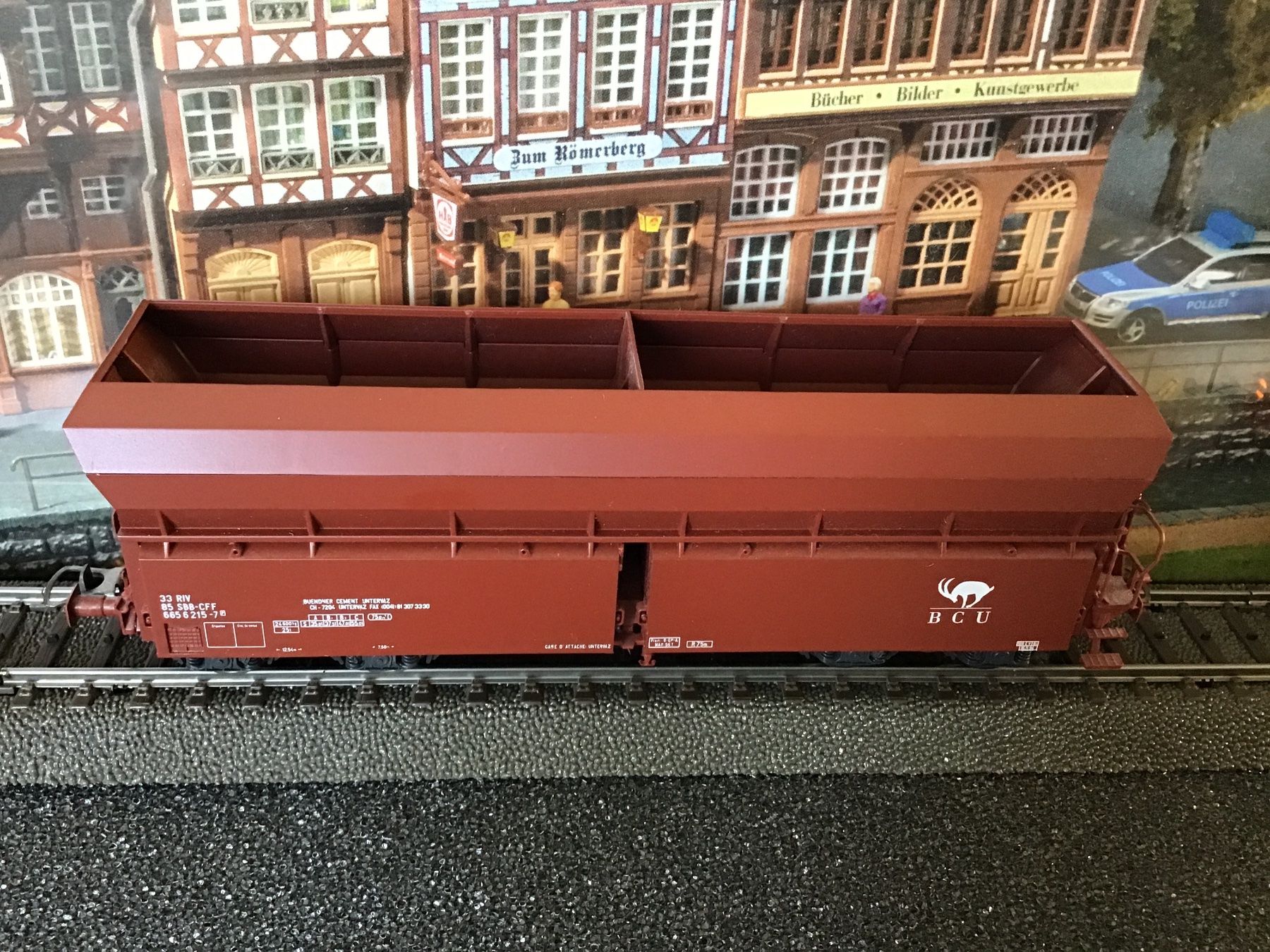 Liliput Modellini di ferrovie: LILIPUT GÜTERWAGEN H0 WECHSELSTROM – Usato da Männedorf venduto da Modelle-aller-Art 1