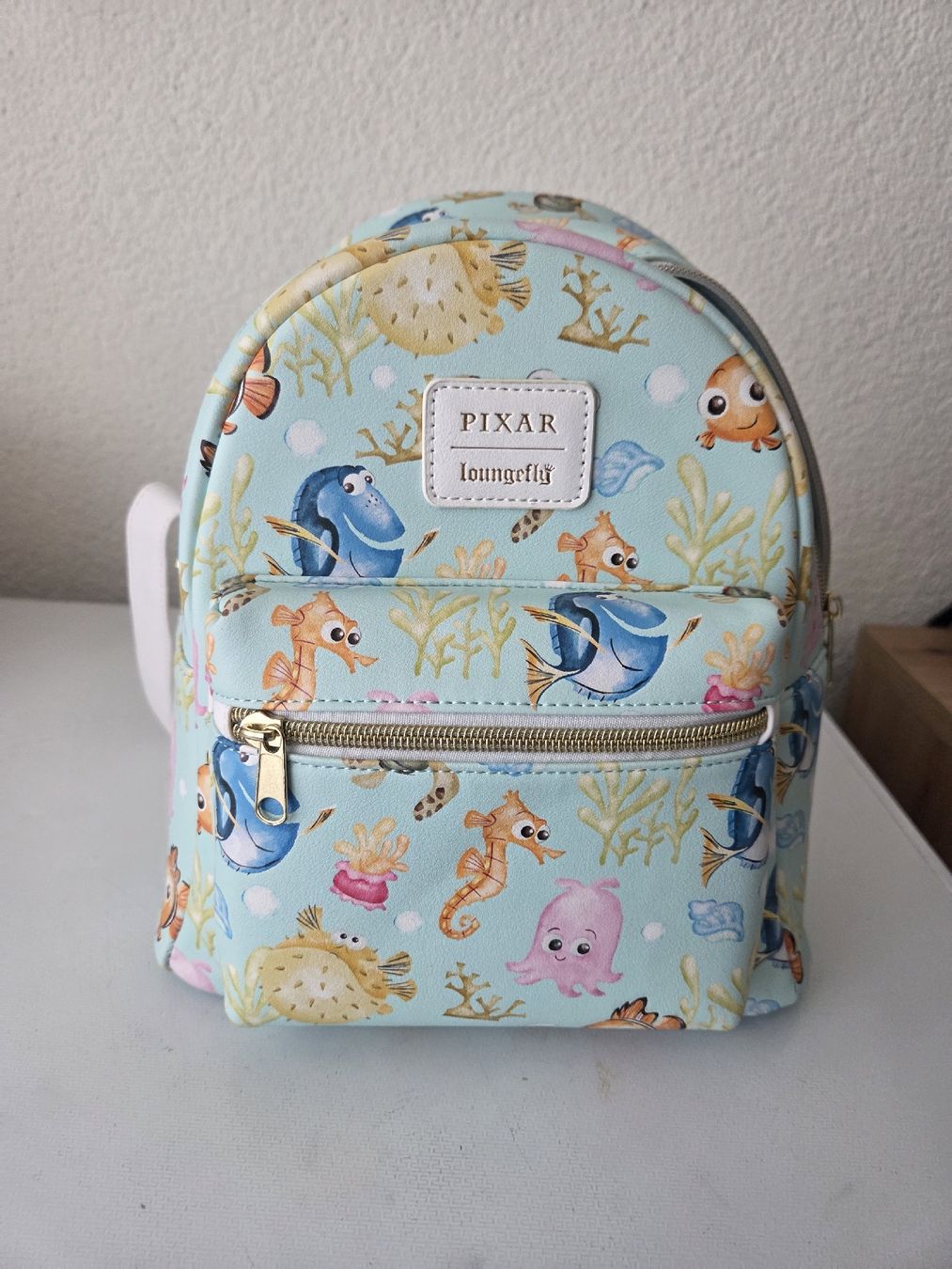 Kindertaschen: Pixar Loungefly Rucksack Finding Nemo Kinder neu – Neu (gemäss Beschreibung) aus Emmenbrücke von cin_rg8g