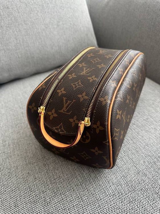 Original Louis Vuitton Necessaire Dopp Kit | Kaufen auf Ricardo