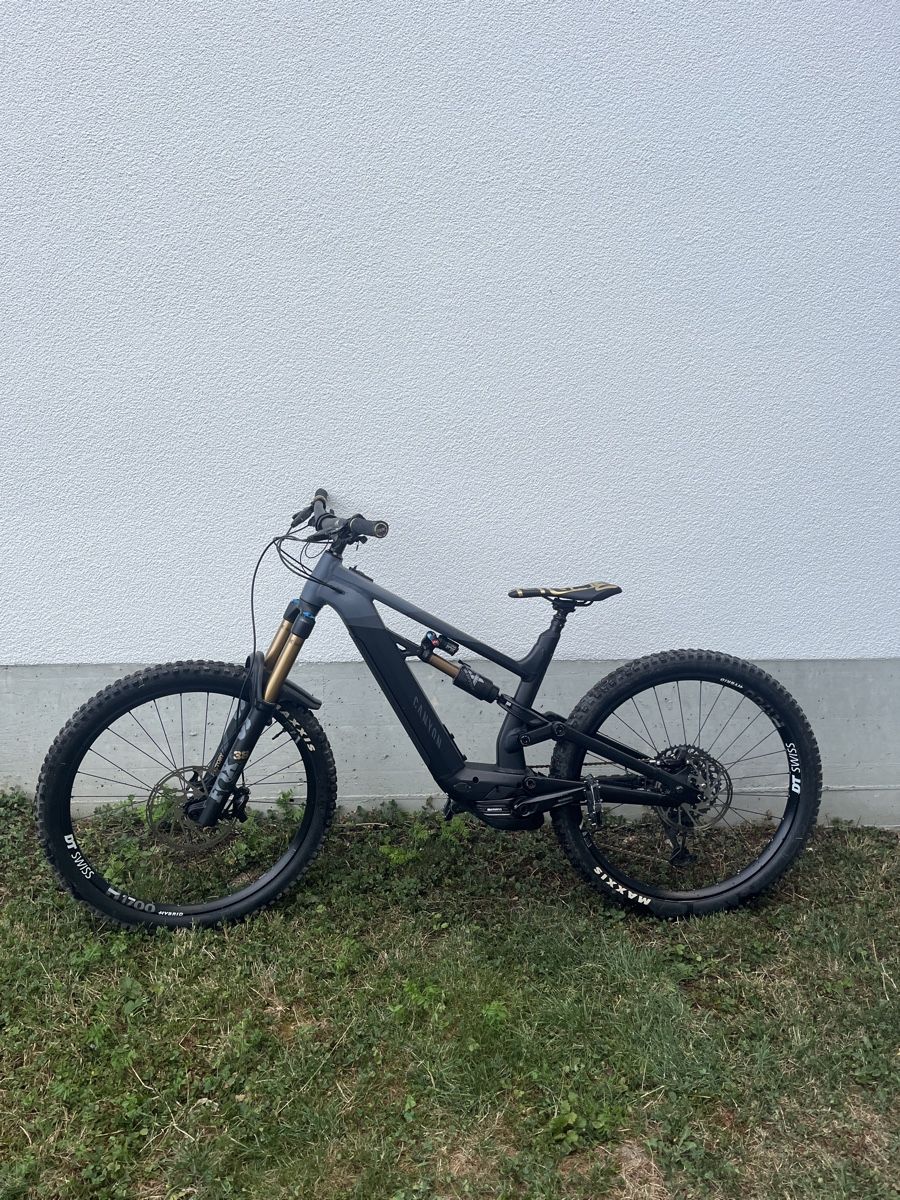Canyon Biciclette: Canyon E-Bike MTB Fully Torque ON 9  – Usato da Schaffhausen venduto da isa_75rk