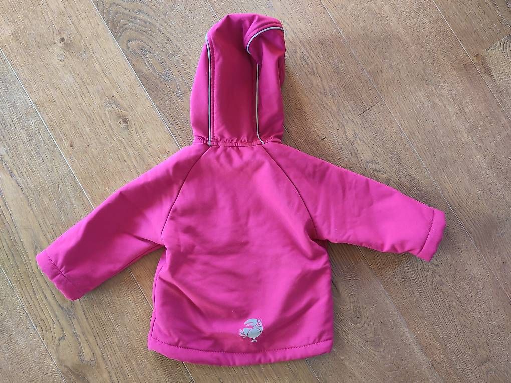 Giacche & Cappotti: Softshell Jacke Grösse 68/74 – Usato da Igis venduto da Ricema 1