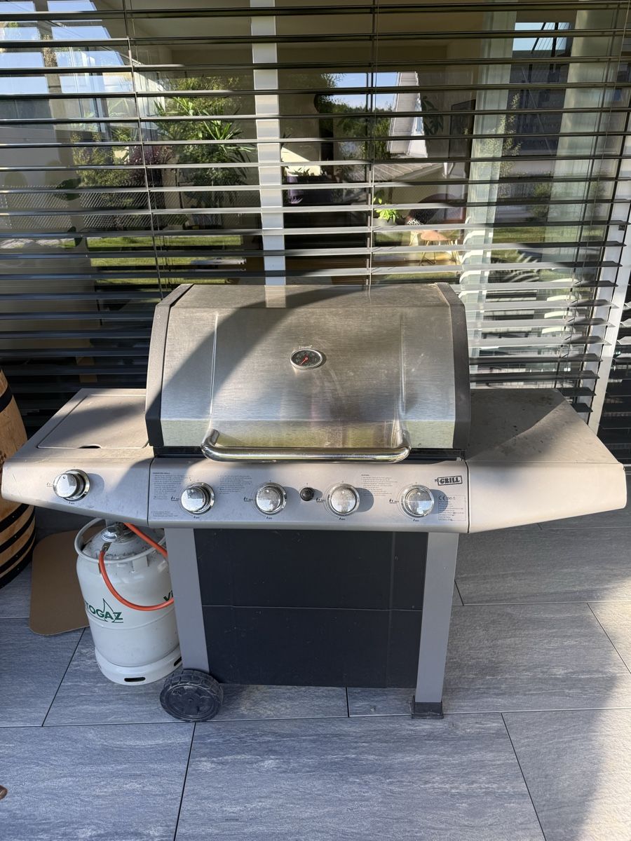 Griglie: Mr. Grill Gasgrill 4+1 Brenner  – Usato da Aarwangen venduto da Sirsamisvensson 2