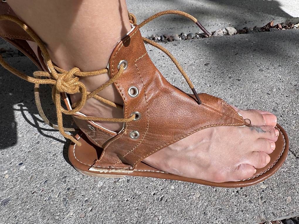 Chaussures femmes: Sandalen – D'occasion à Rudolfstetten par krach 3